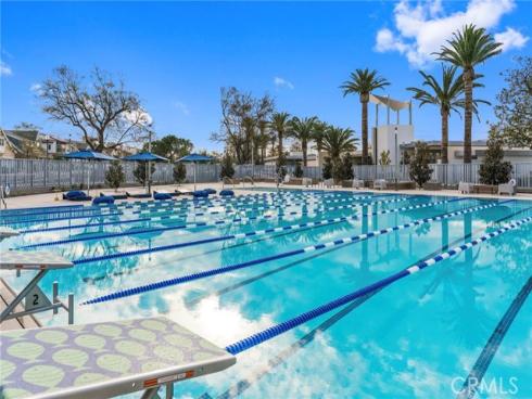 101  Newington  , Irvine, CA