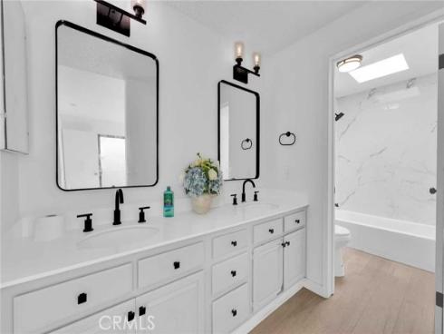 94  Smokestone  , Irvine, CA