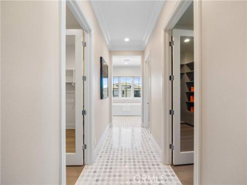 57  Kite  , Irvine, CA