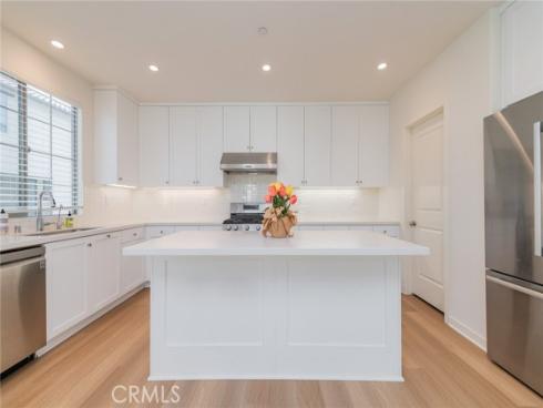 723  Spring Garden  , Irvine, CA