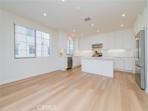 723  Spring Garden  , Irvine, CA