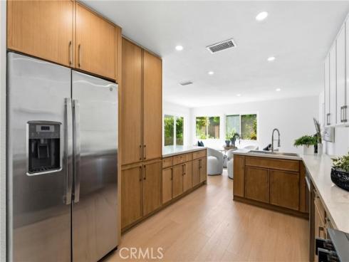 41  Seton Rd  , Irvine, CA