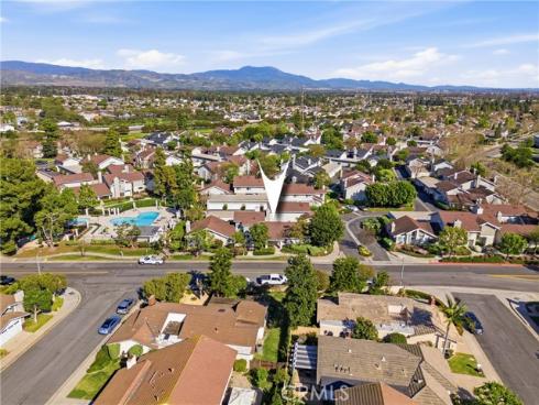 3  Wintergreen  , Irvine, CA