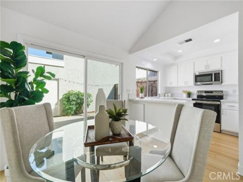 3  Wintergreen  , Irvine, CA