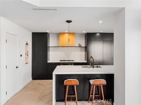 45  Morena  , Irvine, CA