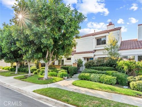 45  Morena  , Irvine, CA