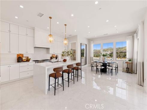 135  Sunnyslope  , Irvine, CA