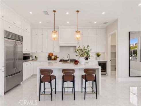 135  Sunnyslope  , Irvine, CA