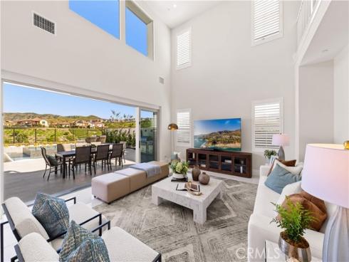 135  Sunnyslope  , Irvine, CA