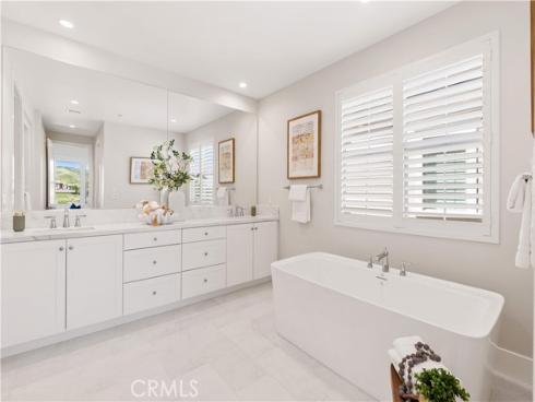 135  Sunnyslope  , Irvine, CA