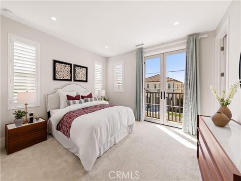 135  Sunnyslope  , Irvine, CA