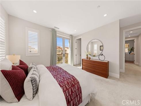 135  Sunnyslope  , Irvine, CA