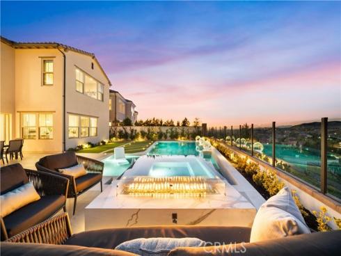 135  Sunnyslope  , Irvine, CA