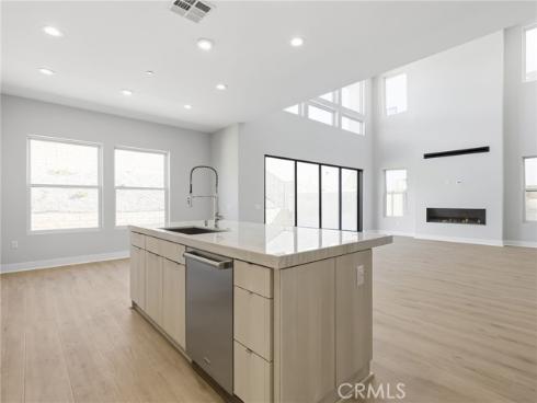 140  Creation  , Irvine, CA