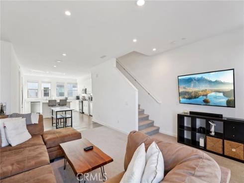 337  Placemark  , Irvine, CA