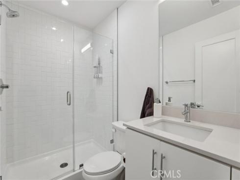 337  Placemark  , Irvine, CA