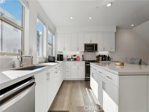 337  Placemark  , Irvine, CA