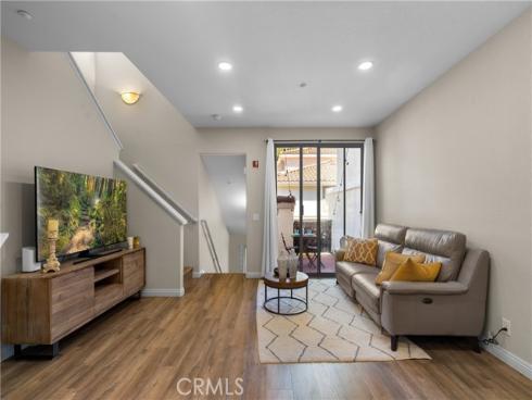 311  Falcon Creek  , Irvine, CA