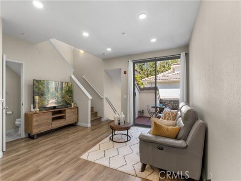 311  Falcon Creek  , Irvine, CA