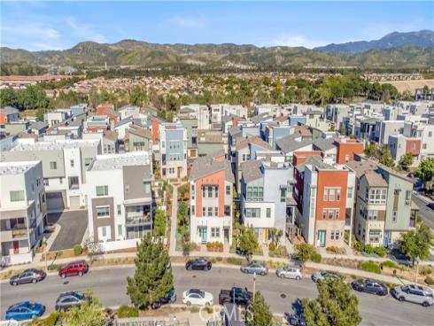 131  Mirth  , Irvine, CA