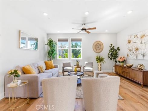 138  Chorus  , Irvine, CA