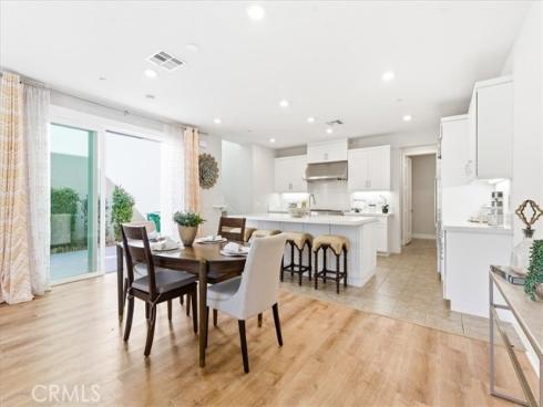 138  Chorus  , Irvine, CA