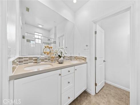 202  Bishop Landing  , Irvine, CA