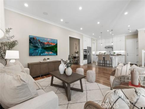 79  Thornapple  , Irvine, CA