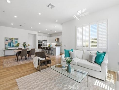 191  Sash  , Irvine, CA