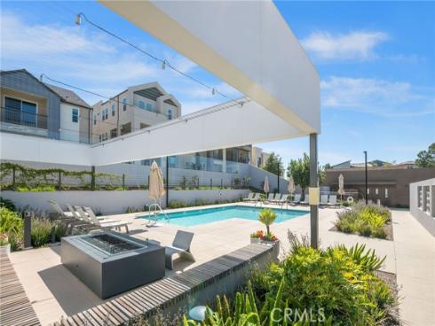 191  Sash  , Irvine, CA