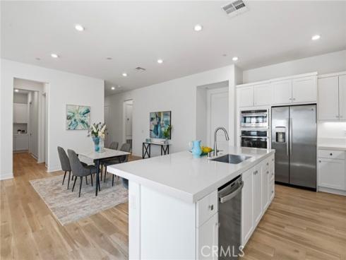 191  Sash  , Irvine, CA