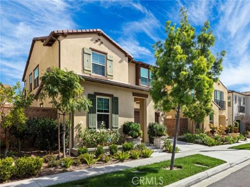 120  Gemini  , Irvine, CA