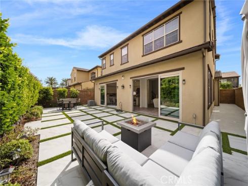 120  Gemini  , Irvine, CA