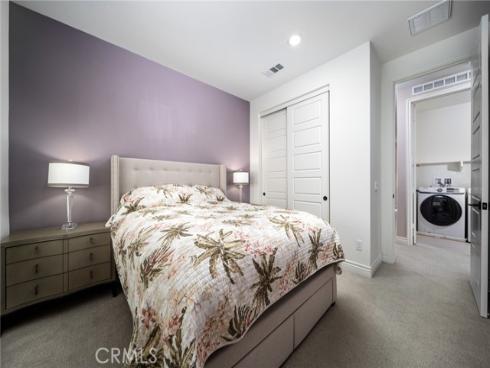 120  Gemini  , Irvine, CA