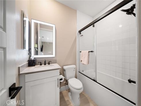 120  Gemini  , Irvine, CA