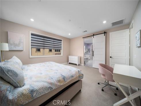 120  Gemini  , Irvine, CA