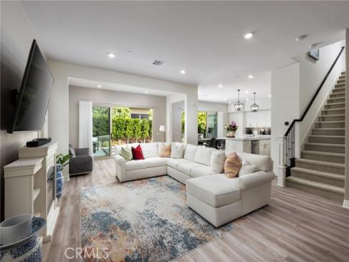 120  Gemini  , Irvine, CA