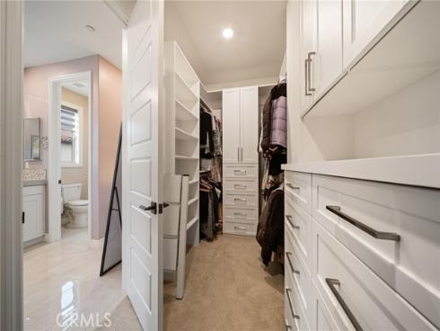 120  Gemini  , Irvine, CA