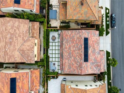 120  Gemini  , Irvine, CA