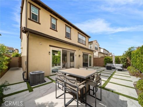 120  Gemini  , Irvine, CA