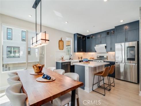 244  Abacus  , Irvine, CA