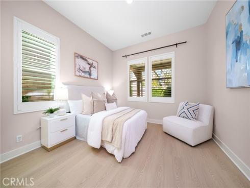 79  Pelican  , Irvine, CA