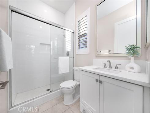 79  Pelican  , Irvine, CA