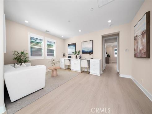 79  Pelican  , Irvine, CA