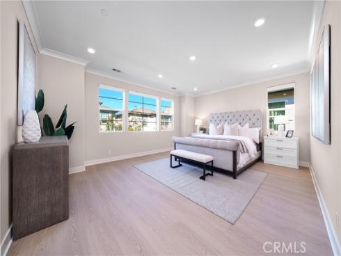 79  Pelican  , Irvine, CA