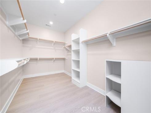 79  Pelican  , Irvine, CA