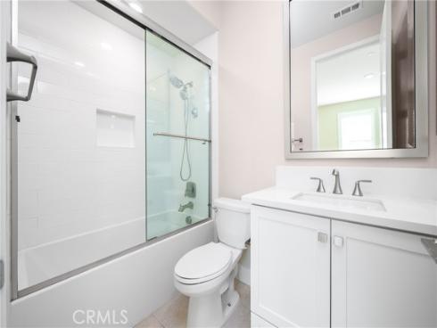 79  Pelican  , Irvine, CA