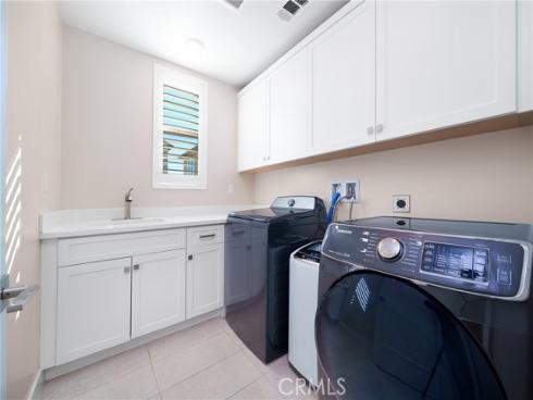 79  Pelican  , Irvine, CA