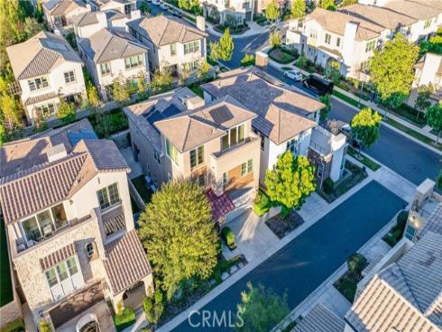 79  Pelican  , Irvine, CA