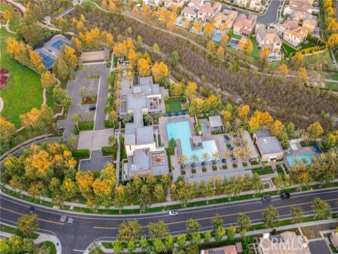 79  Pelican  , Irvine, CA